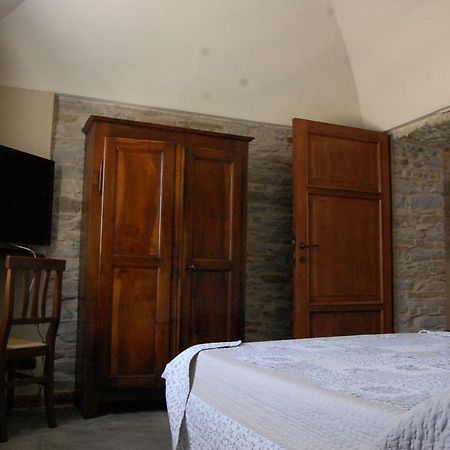 Appartamenti Cenni - Relais Su Lago Varsi Exteriör bild