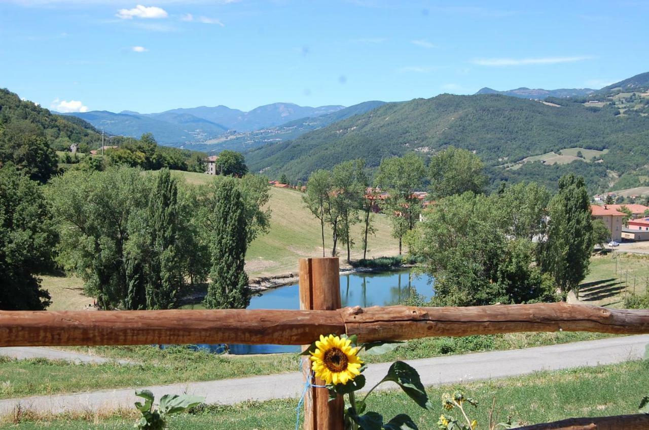 Appartamenti Cenni - Relais Su Lago Varsi Exteriör bild