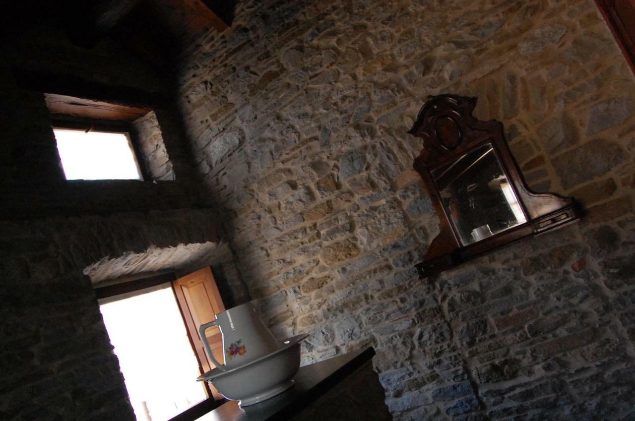 Appartamenti Cenni - Relais Su Lago Varsi Exteriör bild